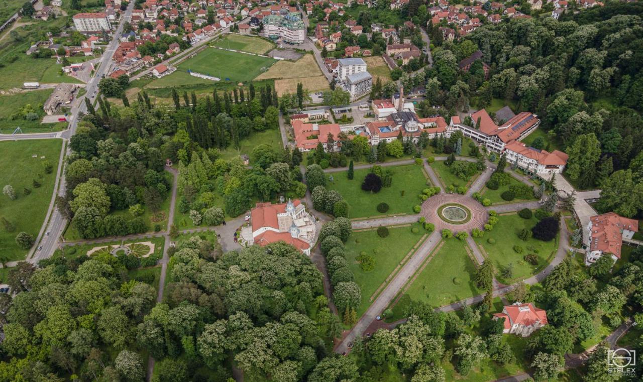 Onore Dell Amore Apartman Sa Djakuzijem Banja Koviljača 외부 사진
