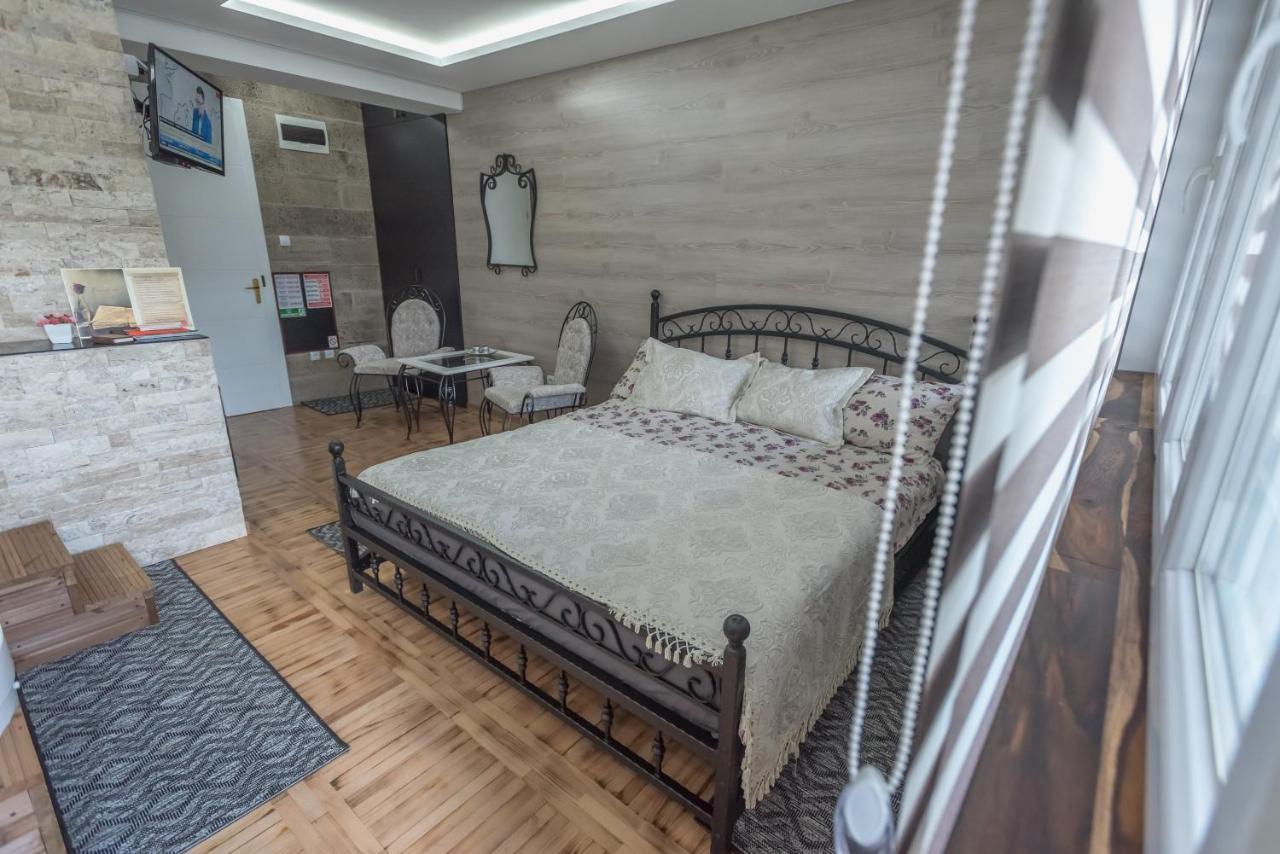 Onore Dell Amore Apartman Sa Djakuzijem Banja Koviljača 외부 사진